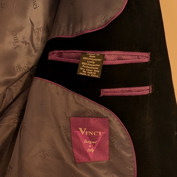 Blue Velvet Blazer Coat with Modern Fit and Notch Lapels - Picture 7 of 9